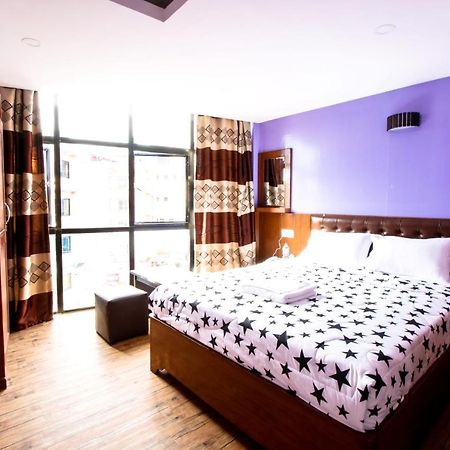 Everest Holiday Inn Kathmandu Exterior foto