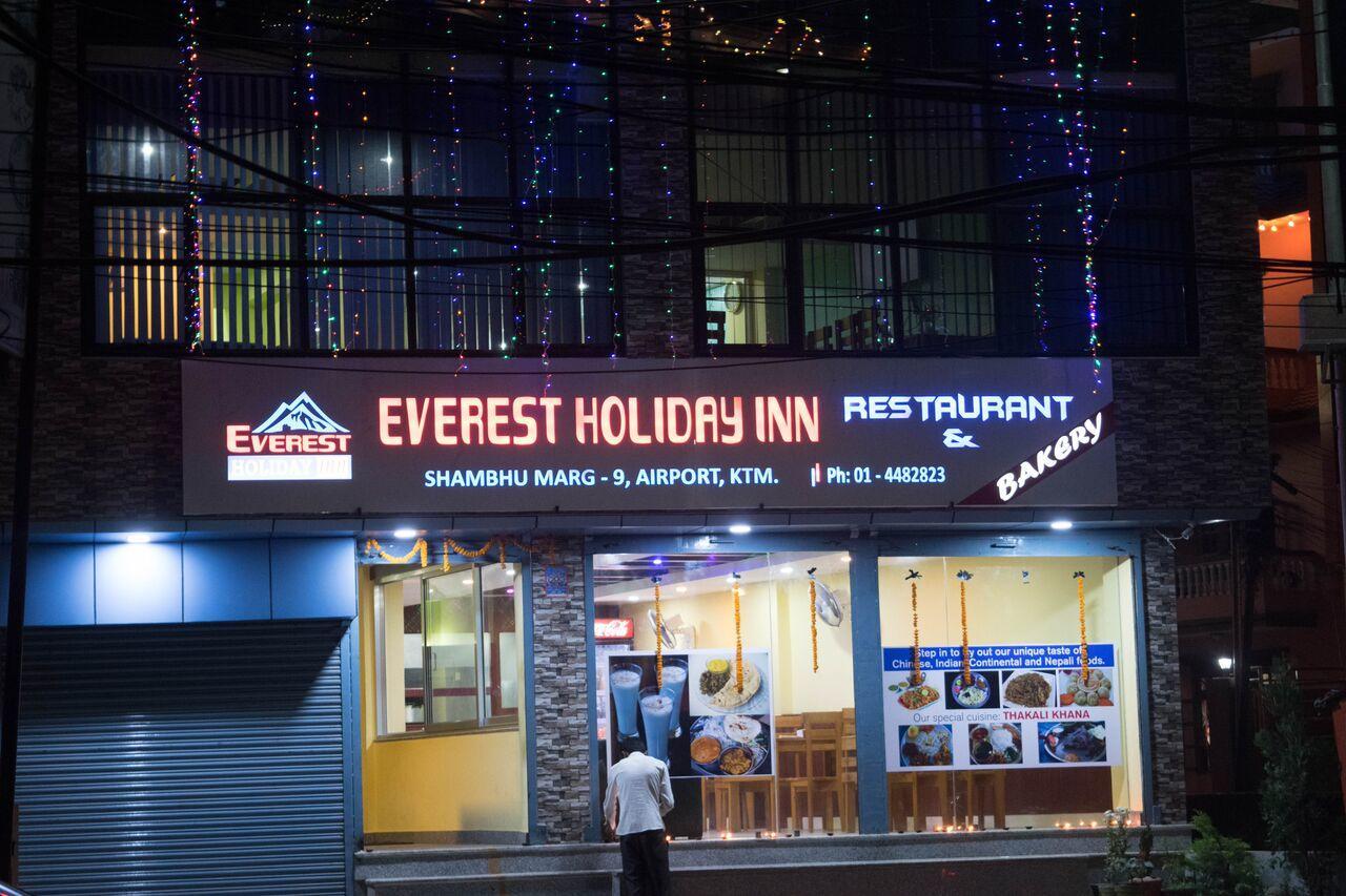 Everest Holiday Inn Kathmandu Exterior foto